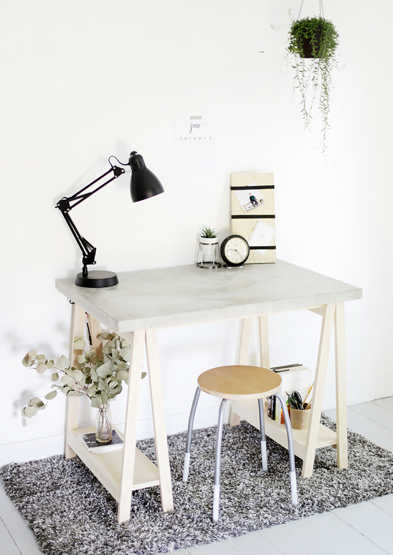 DIY Desk with Concrete Desktop and Wooden Legs
