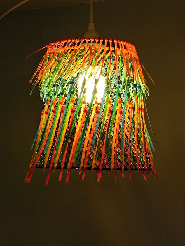 Ombre Neon Zip-tie Pendant Lamp