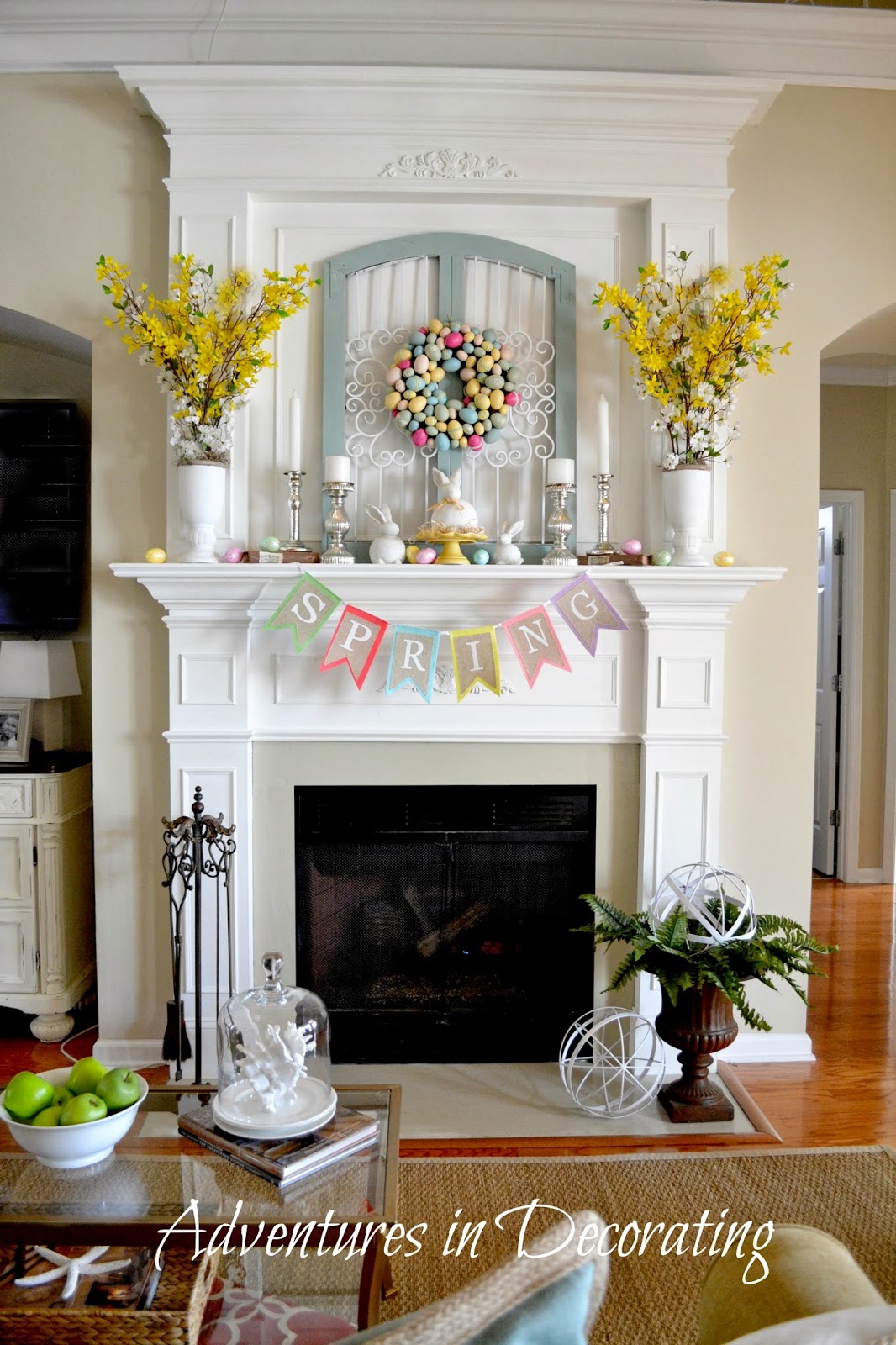 24 Spring Mantel Decor Ideas To Brighten up The Space with Seasonal Blooms!