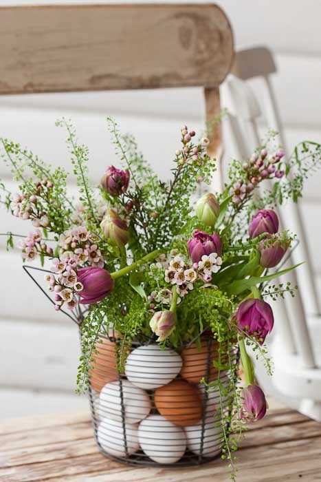 Wire Mesh Basket Vase