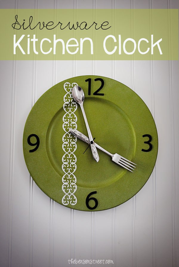 DIY Silverware Kitchen Clock