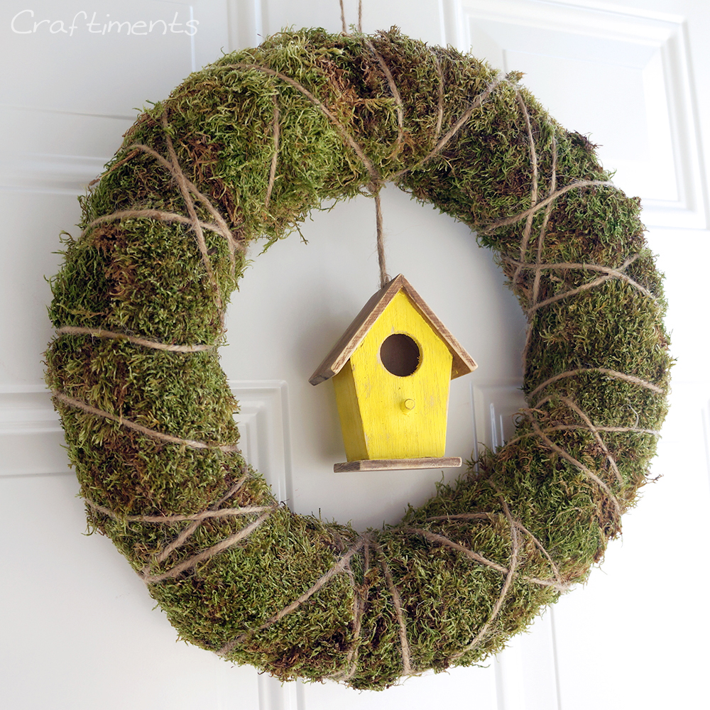 Moss and Twine Birdhouse Wreath