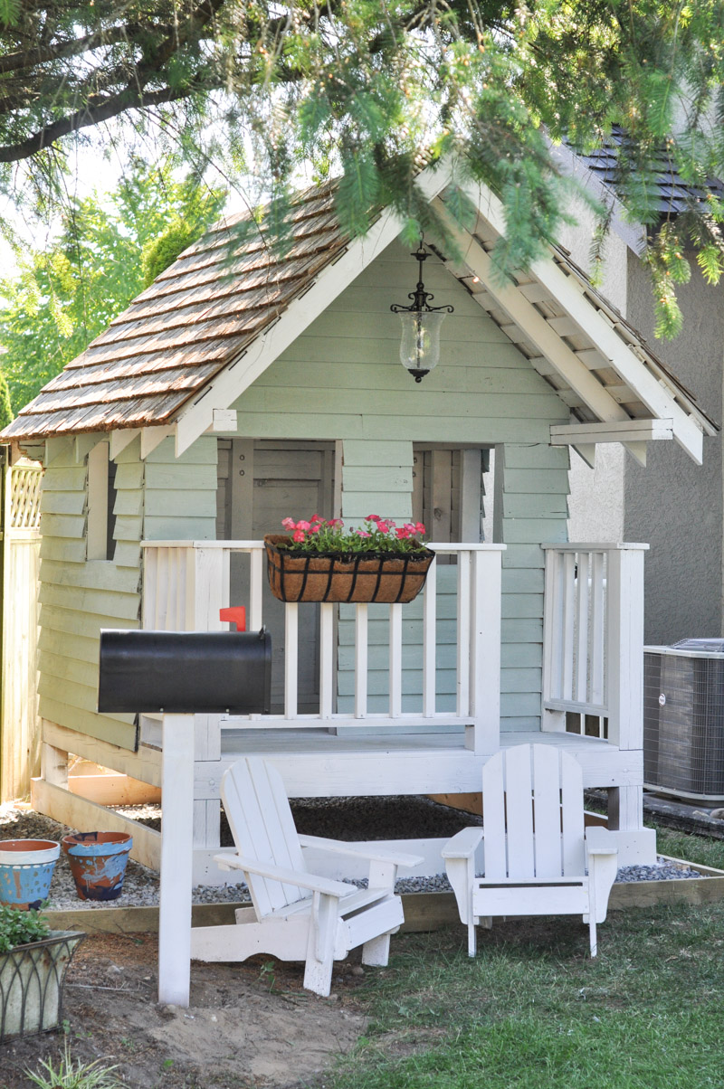 white outdoor playhouse