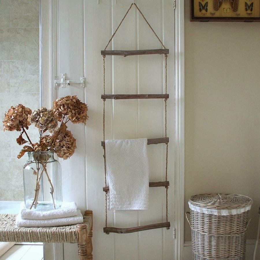 Shabby Chic Wall Hanging Rail