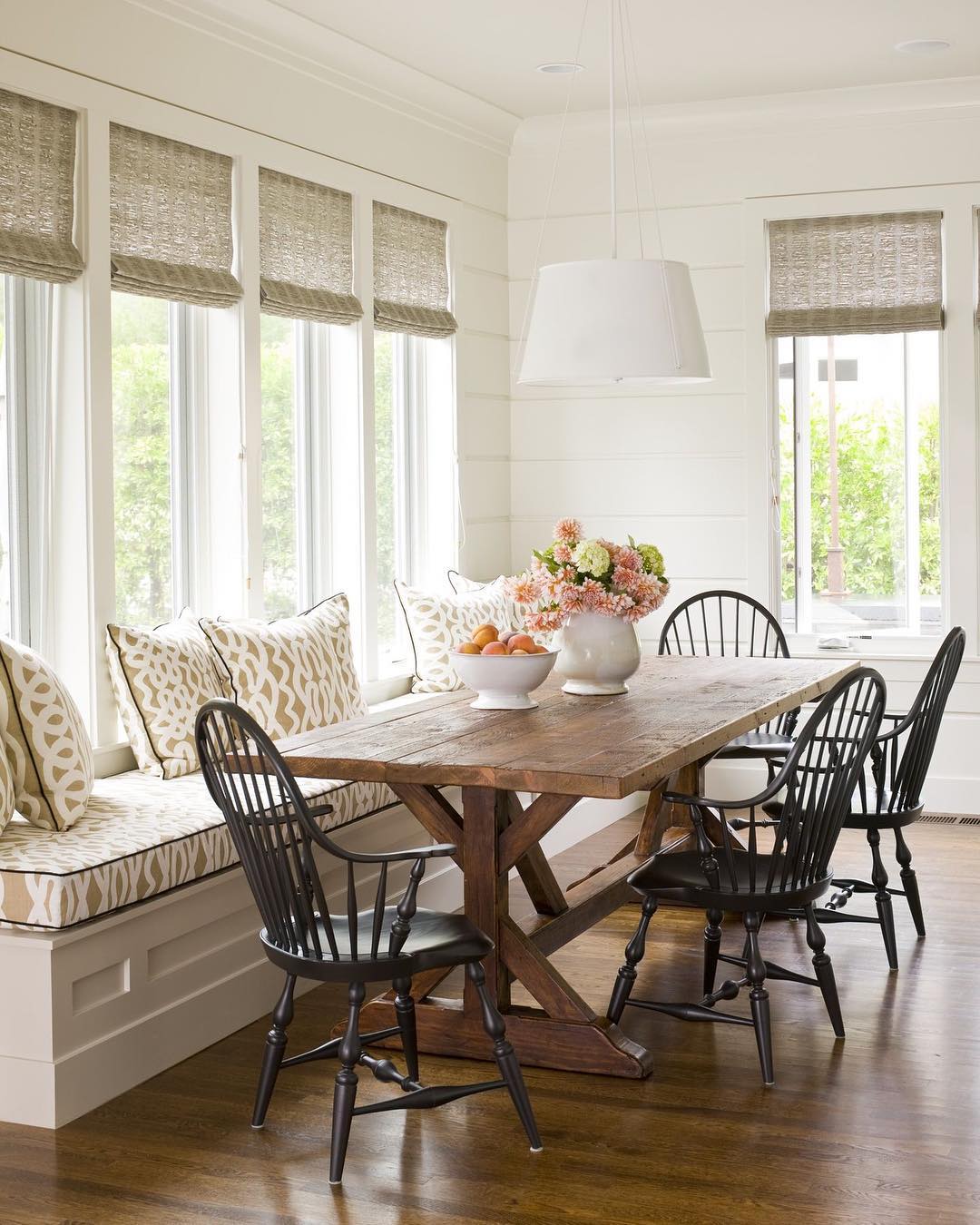 Farmhouse Dining Table with Florals and Fruits