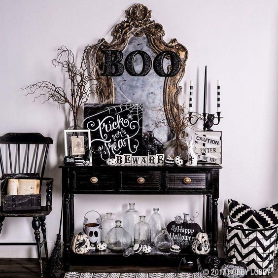 Halloween Table Decoration