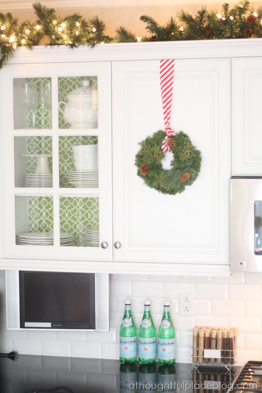 Christmas Decor Kitchen Touches