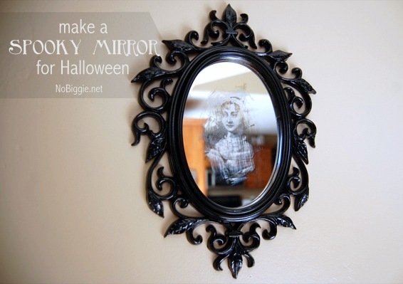 DIY Spooky Halloween Mirror