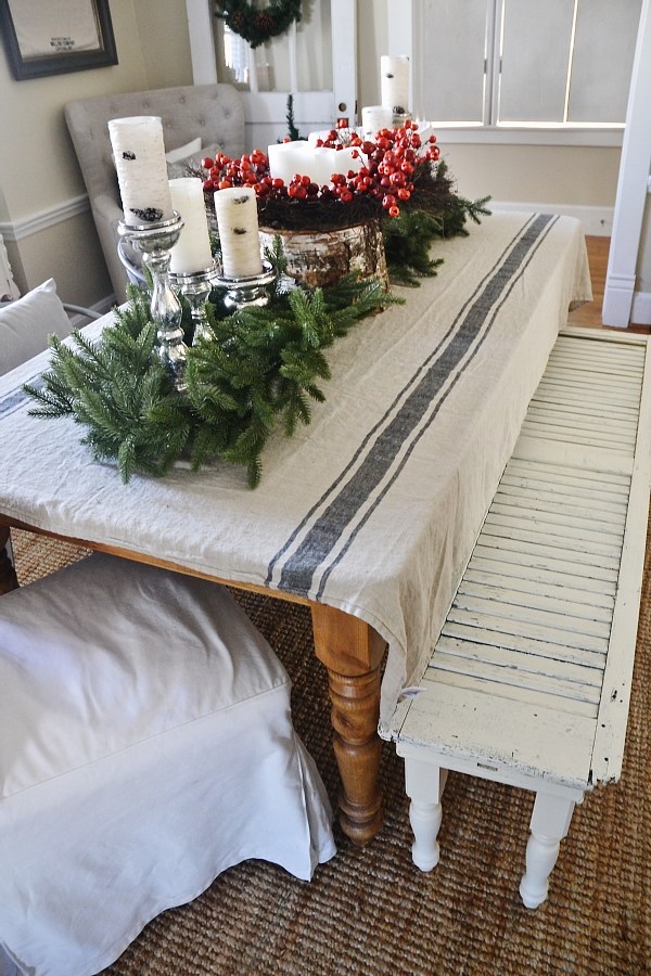 Rustic Christmas Dining Room